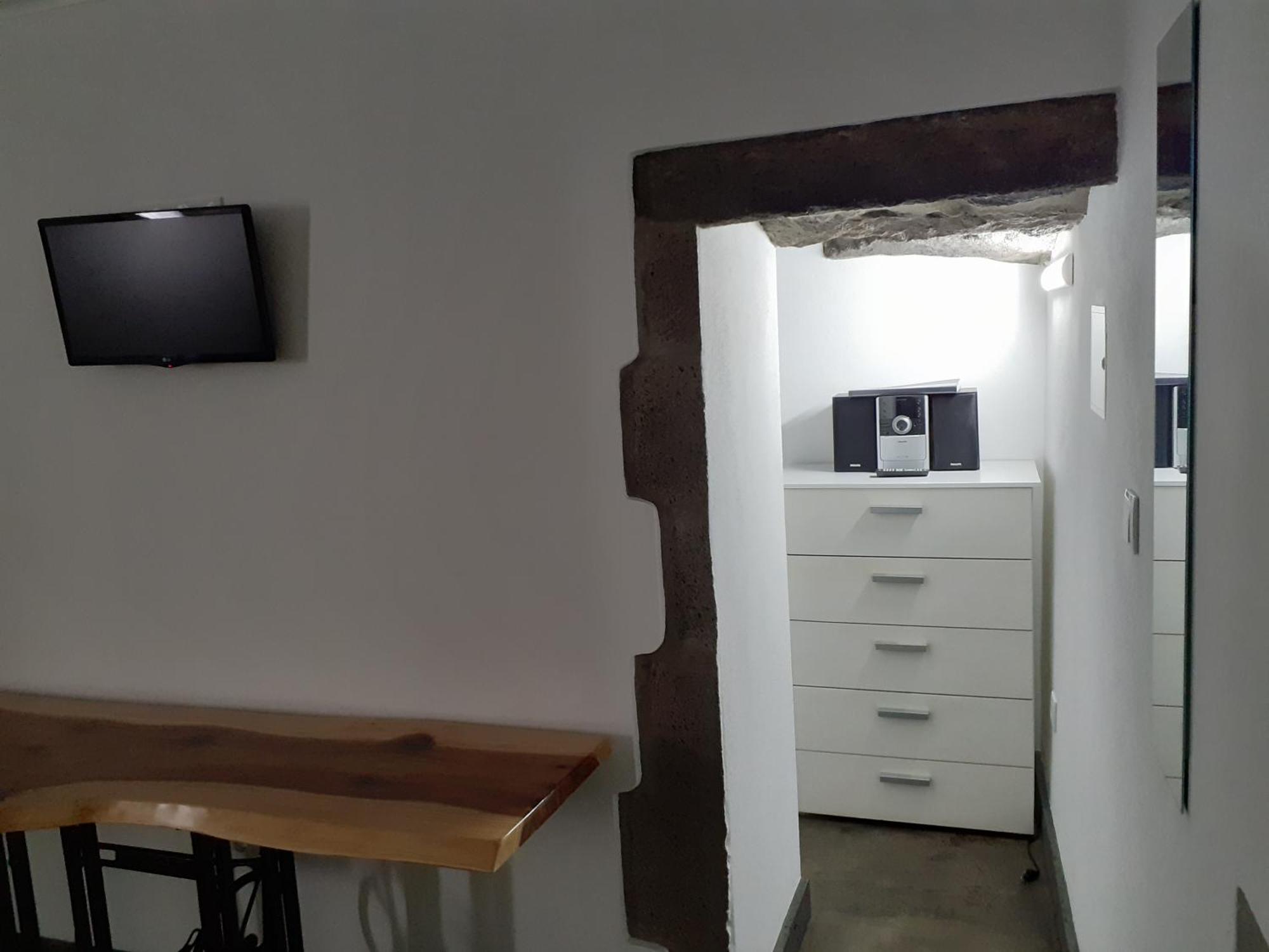 Basaltic Guest House Achadinha Rom bilde